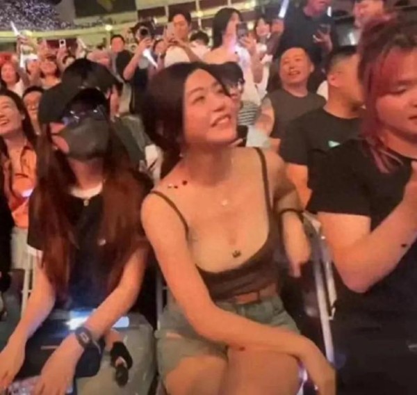 离婚不到6个月，陈妍希彻底“放飞自我”吴君如的话终于有人信了