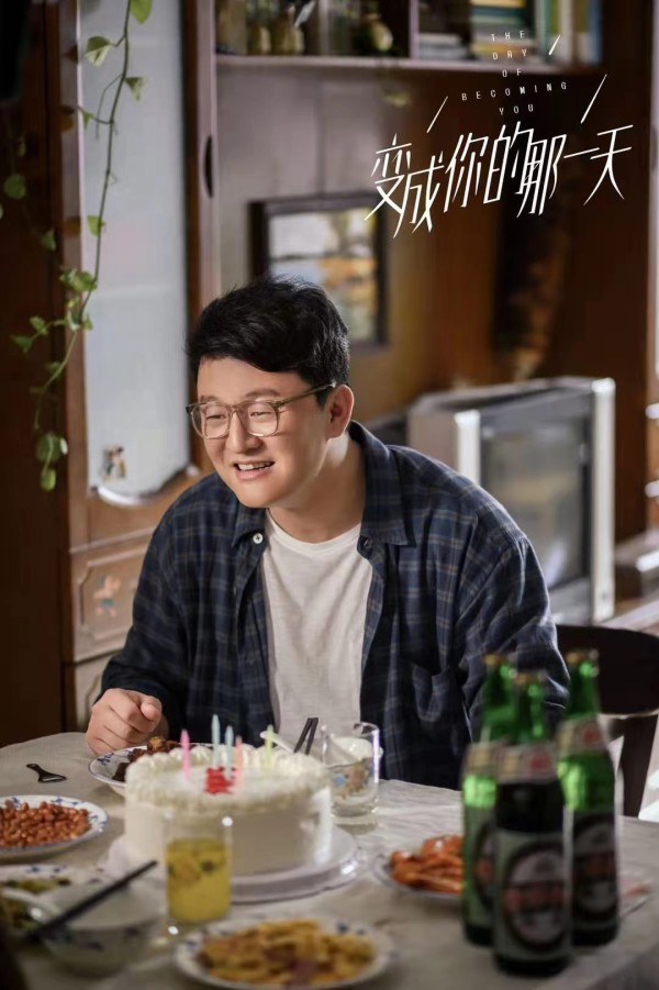 变成你的那一天江熠父亲江东海是谁演的？扮演者张磊个人资料背景经历介绍