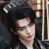 安静的美男子