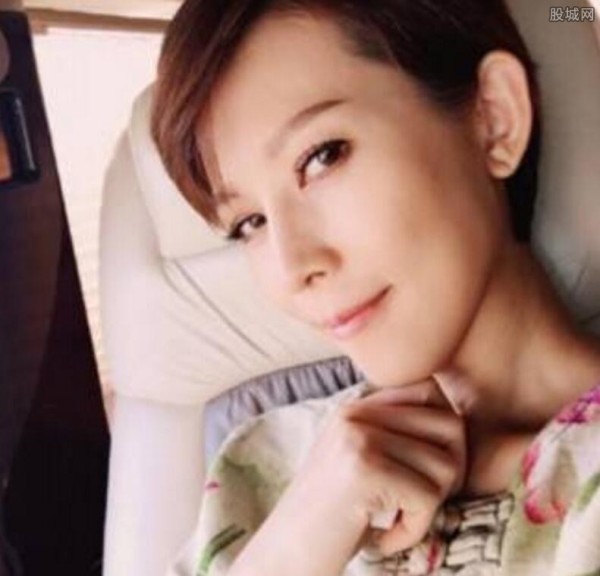 刘銮雄玩过的女星