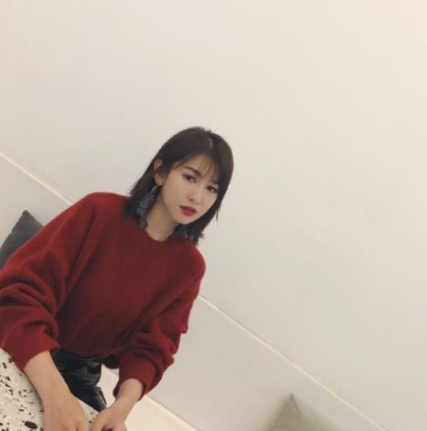 Blase湾湾否认与李易峰恋情，网友扒出其身份不简单，蹭热度宣传