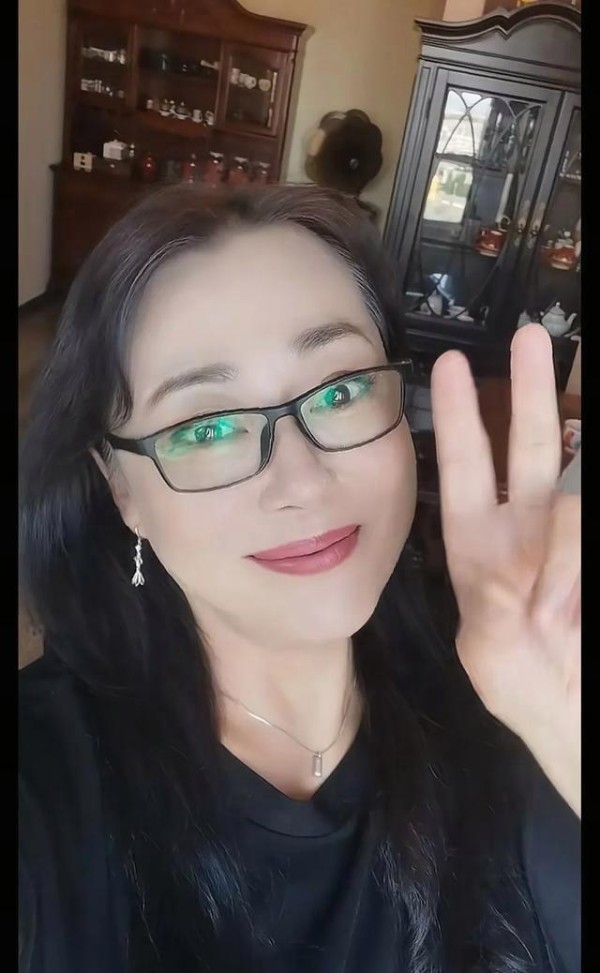 演员李菁菁瘦到认不出 瘦身成功引发热议