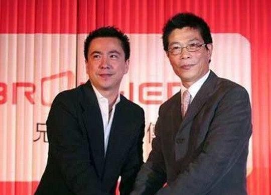 50岁王中磊近况曝光，曾与多位女星传绯闻