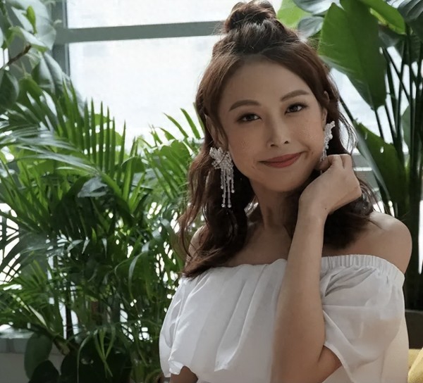 TVB“最美丫鬟”离巢后晒近况！报名参加选秀节目，曾一度传婚讯
