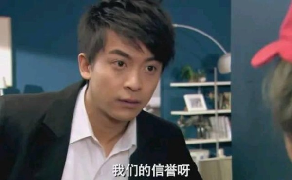 总被与赵薇对比的李晟，用了10年慢慢在为自己正名，这一点打平手