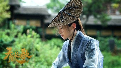 因出演配角而火的4位明星，躲过了傅恒少爷和润玉，却没躲过他？