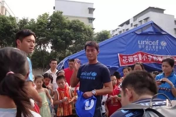 从郭采洁与古天乐相恋，到郭采洁单方面辟谣，粉丝们算是忙坏了！