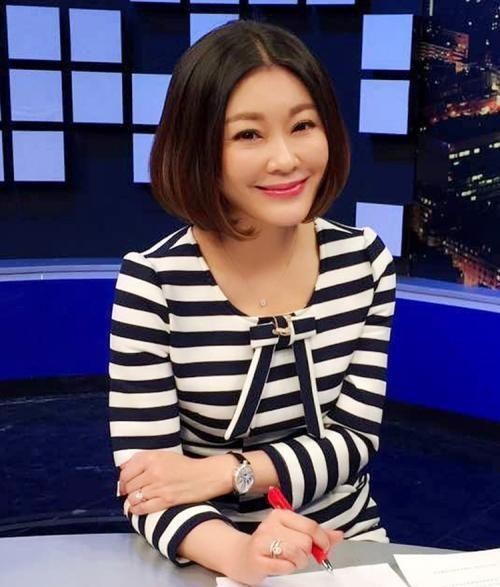 前央视主持人王小骞转战直播平台，变身育儿专家，带货赚钱