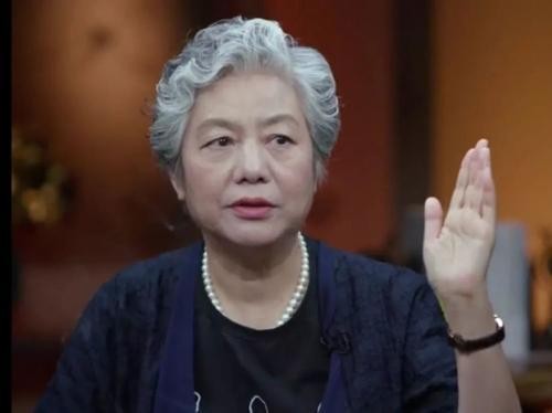 育儿专家的子女们现状如何？对比李玫瑾和约翰的子女，太讽刺了