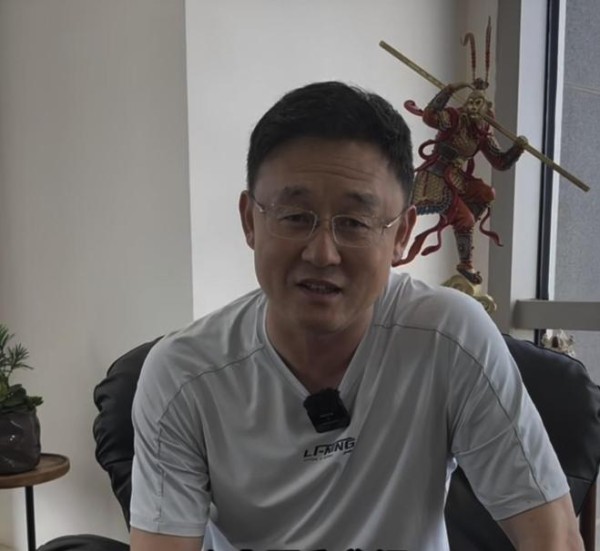 孙继海：现在有900万善款来支持青训，退役时手上还有1+1合同