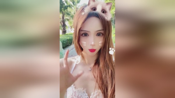 讲道理小嘴哇哇 摊上事眼泪哗哗#猫系女友 #憨憨日常