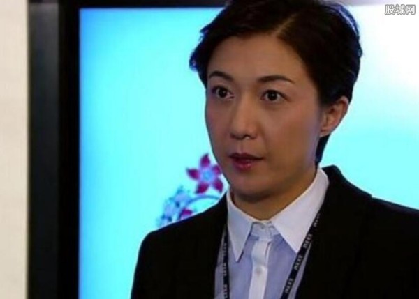 吴绮莉房祖名什么关系