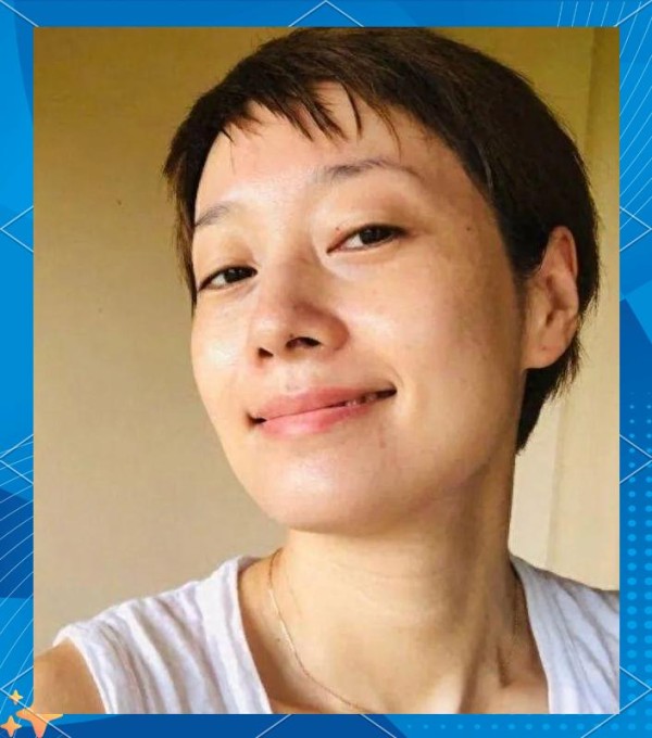 马伊琍与周依然合照引发热议：明星素颜与生活态度揭秘