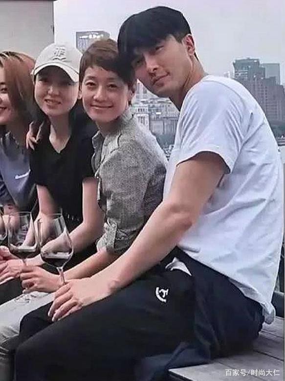 马伊琍高伟光又同框！私下聚会关系再生疑云，马伊琍方回应：假的
