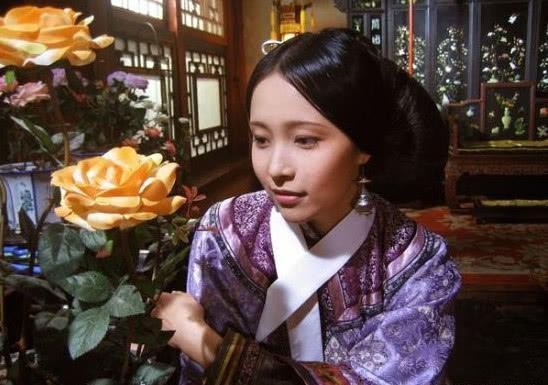 被长相限制了戏路的女星：她拒绝演绝世美人，而她真的演不了配角
