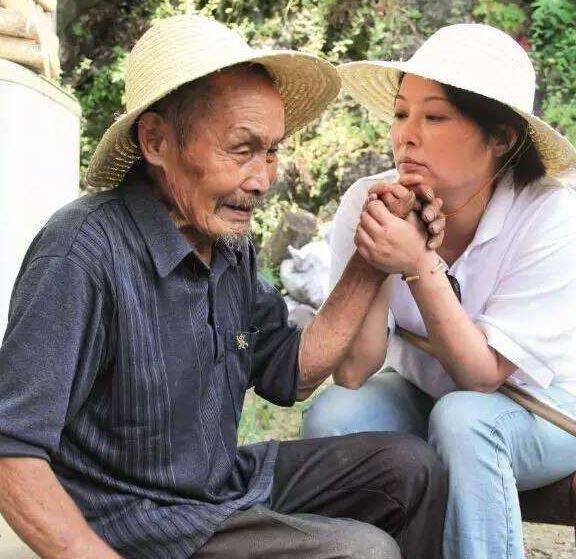李冰冰雇水军黑袁立？2人有什么渊源？袁立：再黑一次曝你们秘密！