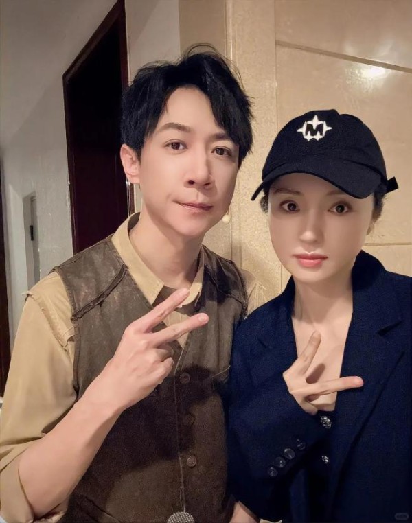 董璇遇到张维伊像“老来得子” 婚姻里的复杂关系