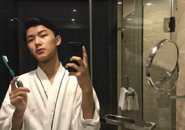 有一种“逆袭”叫付守东分手，颜值撞脸金宇彬，蜕变成魅力男神