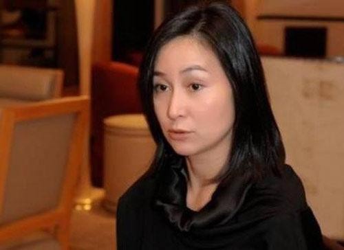 她身价300亿,与张国荣有缘无份难道没有男人可以配得上她?