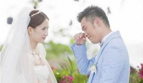 张子萱为陈赫退圈，三口之家如此幸福当初离婚没错