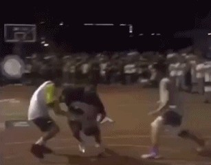中国行汤神与球员爆发冲突，转身走人！