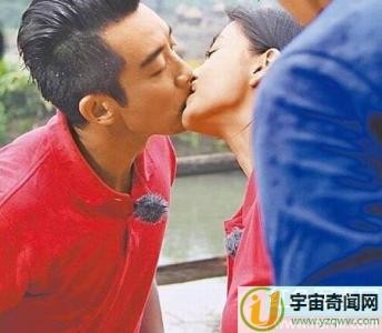 郑恺和杨颖是什么关系?杨颖被郑恺解内裤动图真假