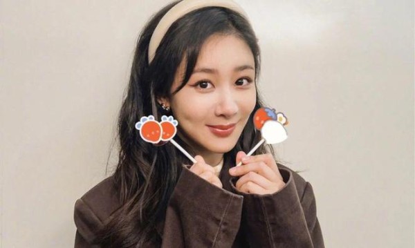 刘学义为杨紫庆生？姜贞羽营销美貌？灵气女星体态差？阿瑟翻车