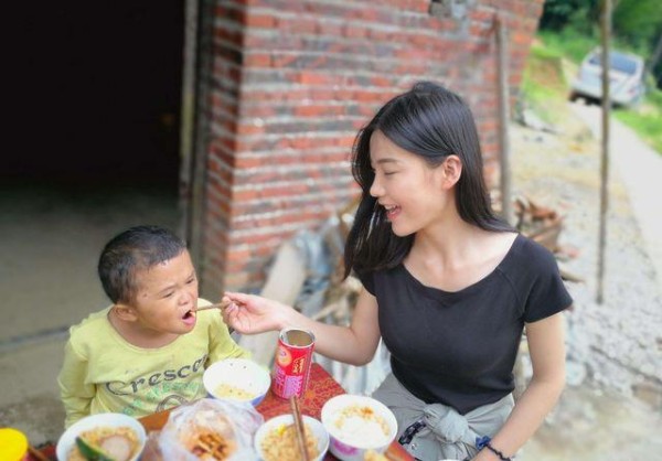 还记得“小马云”范小勤吗？曾被马云亲自接见，如今却活成了怎样
