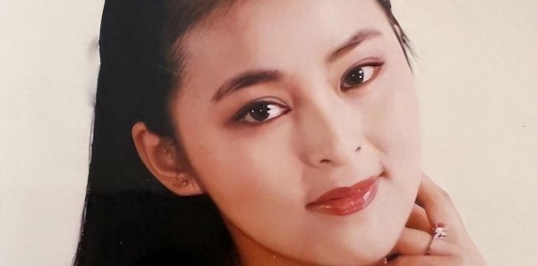 许云帆：娶黄志忠前妻，与继子情同父子，为何结婚多年无亲子？