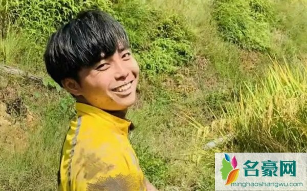 海扬个人资料最新消息 网红海扬真名直播间ID怎么火的
