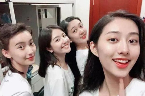 明星舍友大比拼：千玺是男神，张雪迎清纯，看到蒋依依：神仙宿舍