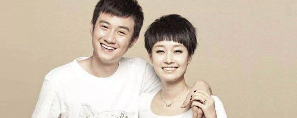 为何明星总在丑闻过后才离婚？ 明星夫妻天下闻，丑闻过后再离婚。欲知这是为什么？请看小编精彩文。文章和马伊琍最终还是离婚了。当年，文章出轨被确认之后，马...