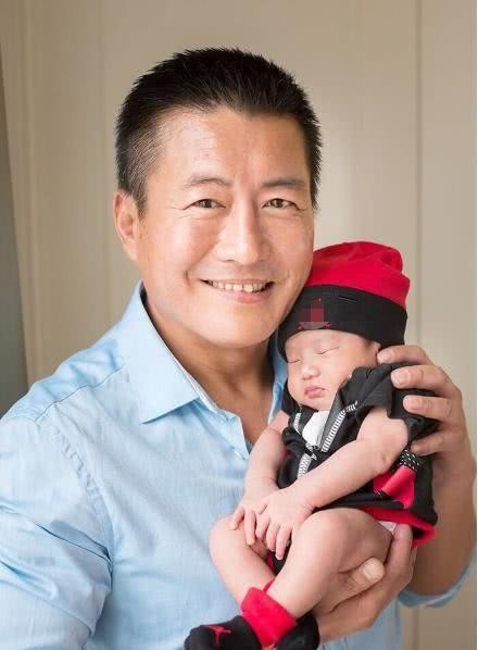 硬汉高曙光回忆8年婚姻还是分开，女儿名字却是他一生的痛