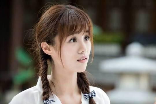 朱一龙跟她对戏会害羞，吴磊叫她仙女，网友：实名羡慕！