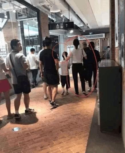 白百何并没有给陈羽凡戴绿帽, 我们都忽略了这个