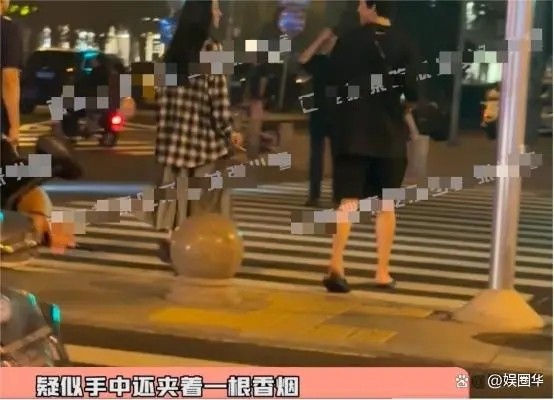 侯明昊追过的女生是谁感情史揭秘？侯明昊现实女朋友刘人语照片