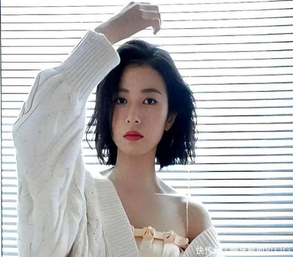 她是肖战多年好友，李现绯闻引热议，娱乐圈人缘引关注