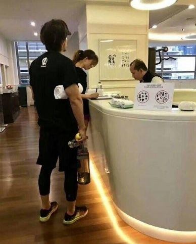 林志玲在直播节目中透露：结婚对象会在2020年出现，有个人急了！