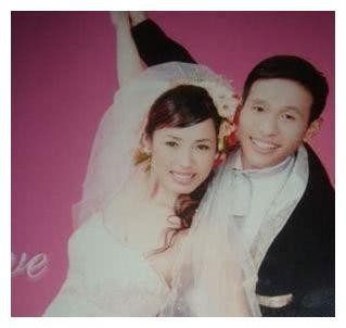 明星们的结婚照：杨幂和刘凯威养眼，最后一对把网友看哭了