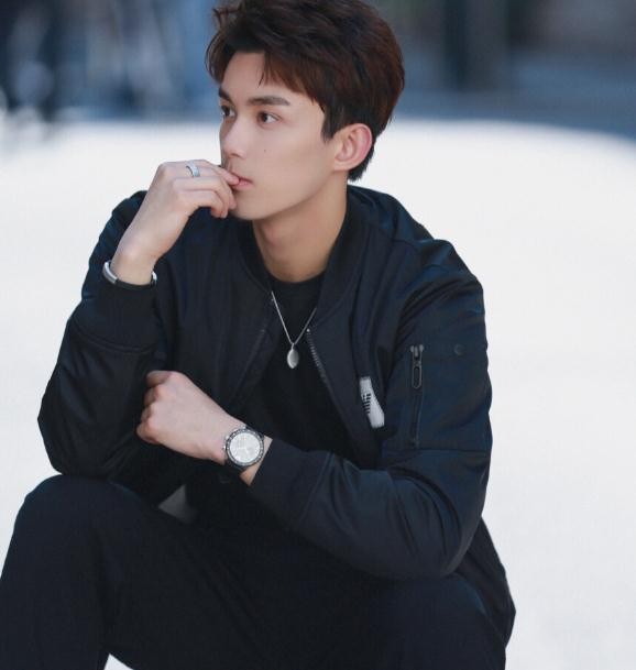 吴磊哪里人?，吴磊是谁的儿子