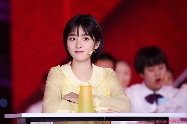 沈月身高多少 沈月黑历史遭扒为什么说她是蕾丝原因引哗然