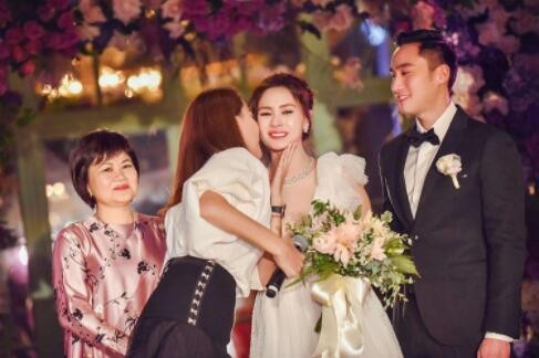 赖弘国前妻辟谣怎么回事 赖弘国前妻具体说了什么 第5张