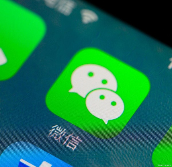淘宝微博上回应两个字上热搜，不改的背后意味着什么