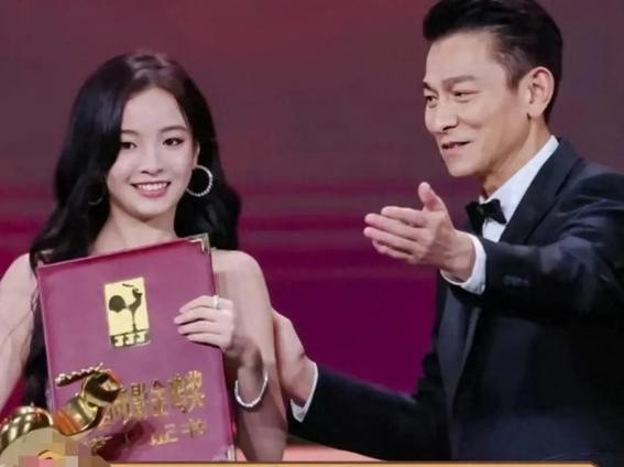 金鸡影后李庚希竟是汪小菲干妹妹？张兰惊爆豪门内幕