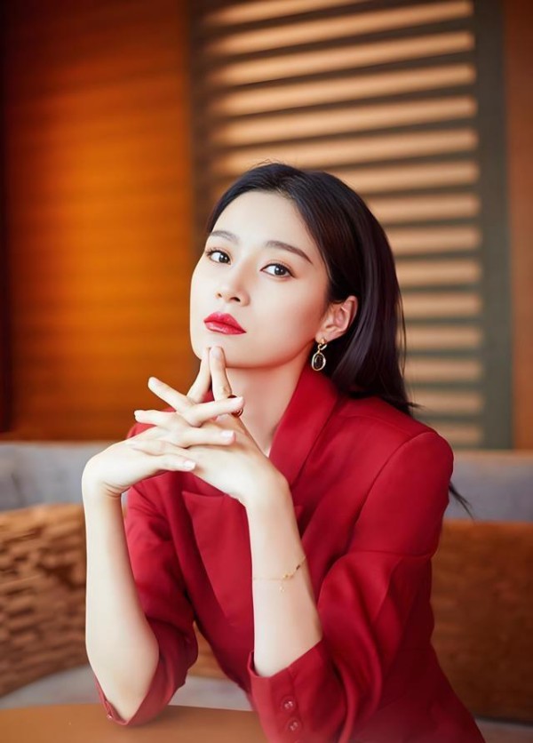 容嬷嬷之子倒追五年！双胞胎名藏深意，网友：真人生赢家