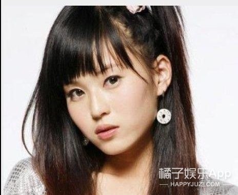 汤子嘉女友温心背景起底 曾被黄晓明骂炒作整容黑历史被扒（4）