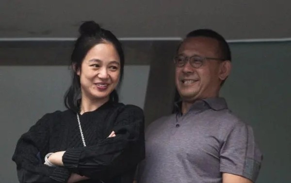 姜文老婆周韵显赫家世揭秘家里做什么的，周韵家境温州富豪第二？