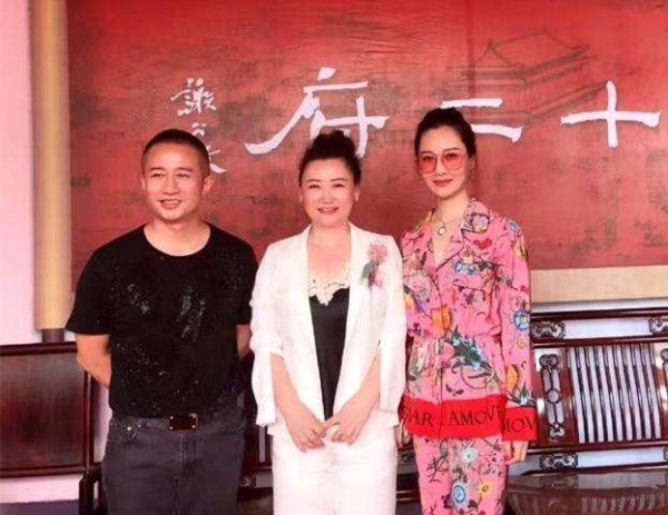 为什么这位美女明星要嘲讽搏击老板郭晨冬耍大牌？