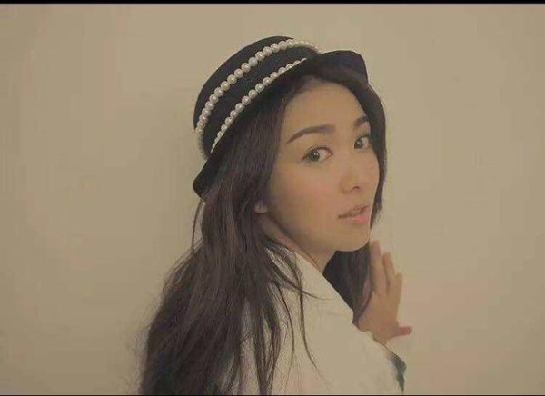 《亲爱的她们》留长发的姜妍，撞脸李菲儿，薛凯琪