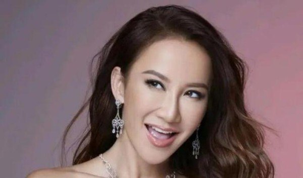 惋惜！李玟去世，足球传播大使，曾梦想国足进世界杯